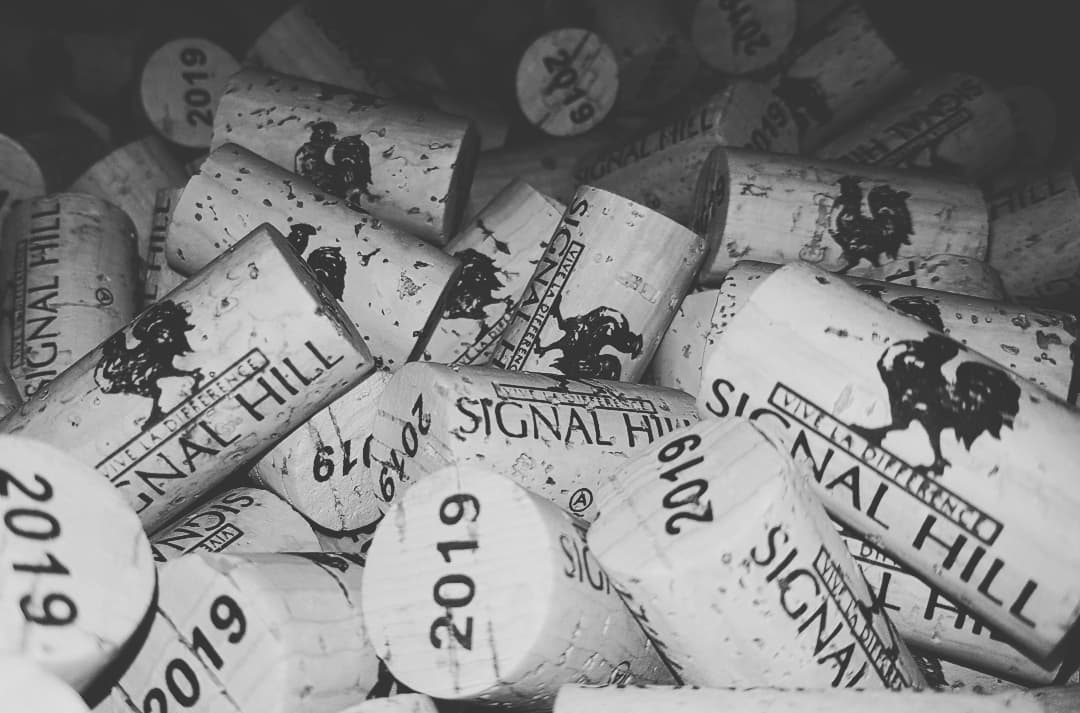 SIGNAL HILL WINERY